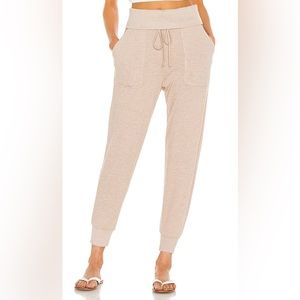 L*space Sleepin’ in Pant, small